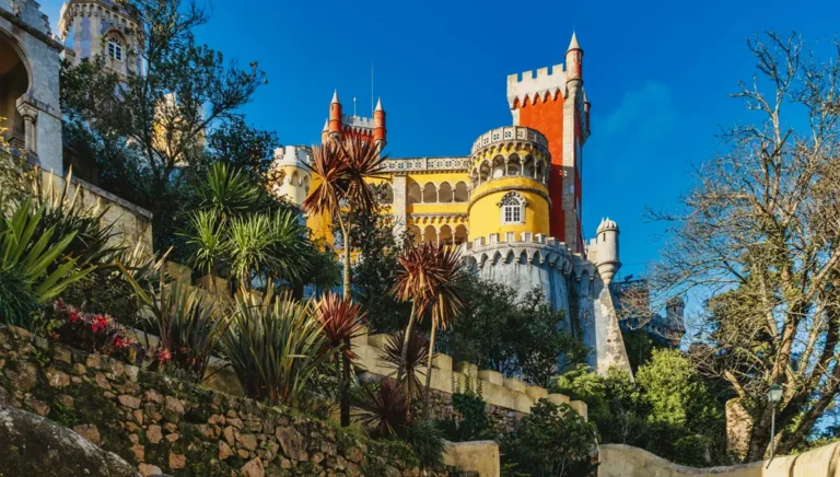 The Value of Well-Structured Travel Itineraries in PDF Format