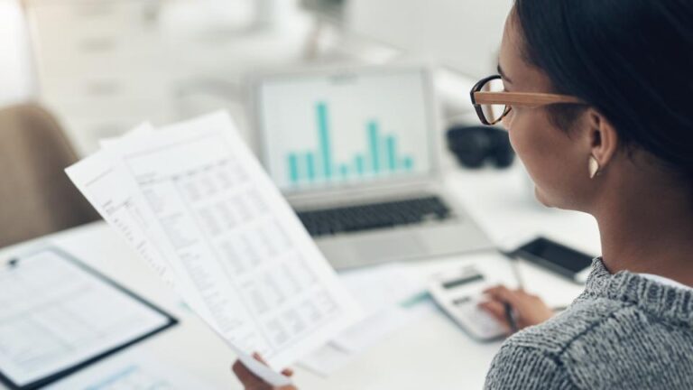 How Professional Bookkeeping Services Support Better Financial Management