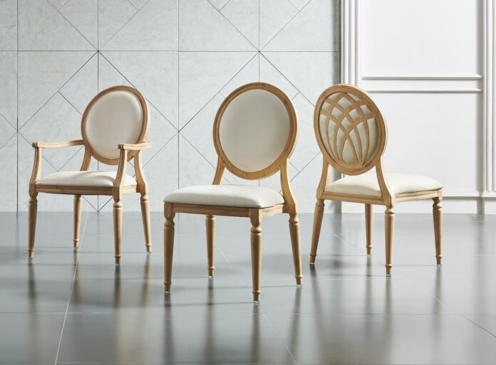 Metal Wood-Grain Chair