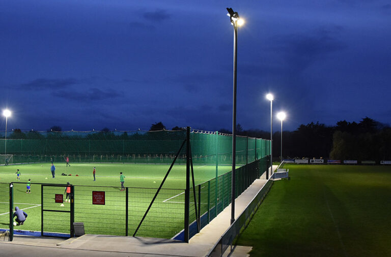 How LED Lighting Manufacturers Support Commercial and Industrial Projects